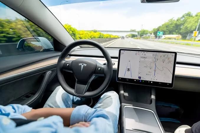 Tesla Full Safe Driving